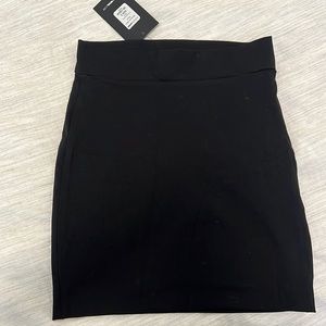 S - Fashion Nova Melanie Mini Skirt (NWT)